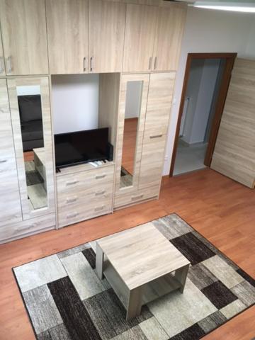 Thaly 5 Apartment Дебрецен Екстериор снимка